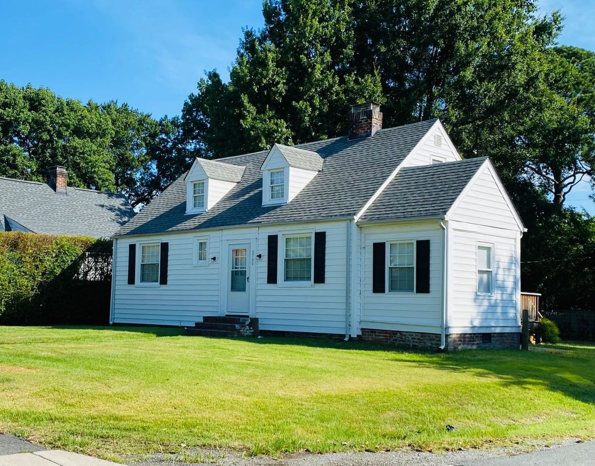 5700 W Franklin St - Photo 2 of 31