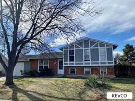 featured image of 4213 Hummingbird Dr