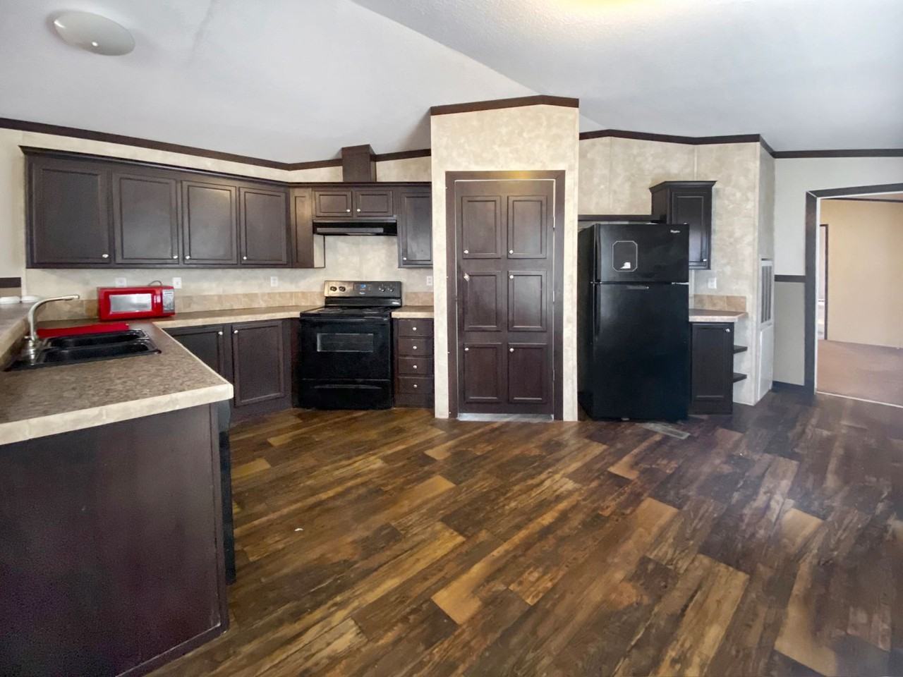 523 1/2 N Burk St - Photo 2 of 10