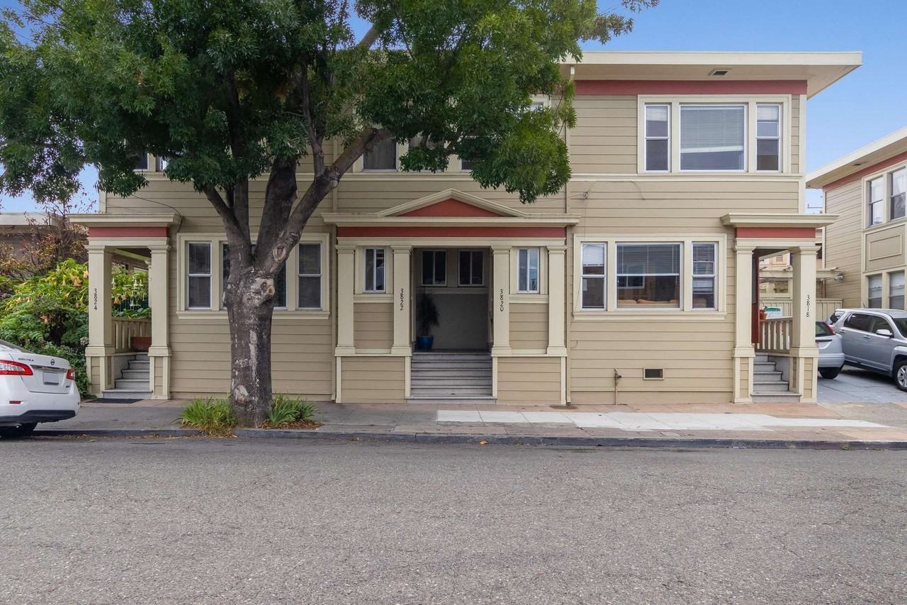 3818 Opal St - Photo 2 of 23