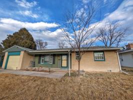 featured image of 905 S 11th Ave