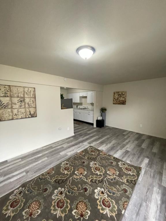 10516 E Main Ave - Photo 2 of 7