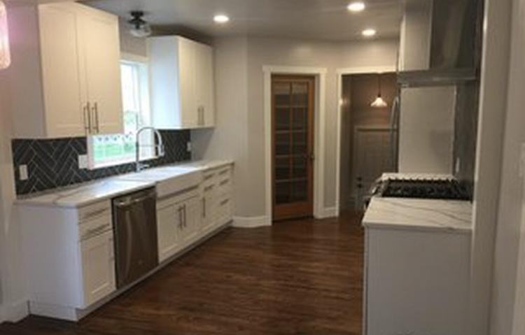 1601 15th Ave - Photo 4 of 10