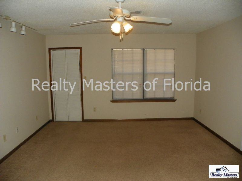 4545 Tradewinds Dr - Photo 2 of 15