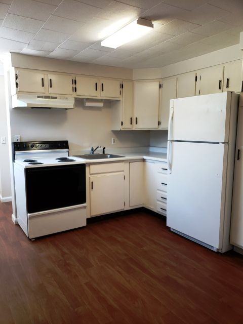 516 1/2 Avenue E - Photo 2 of 6
