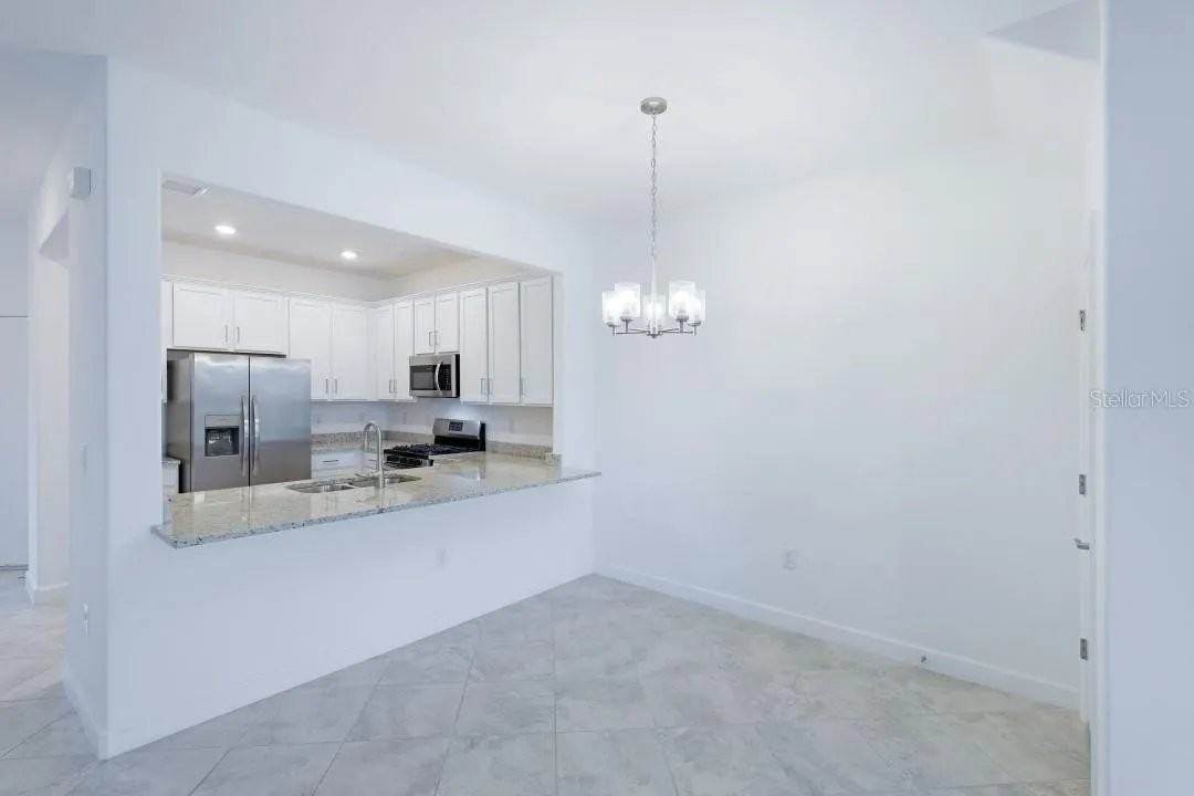 15167 Lyla Terrace - Photo 7 of 35