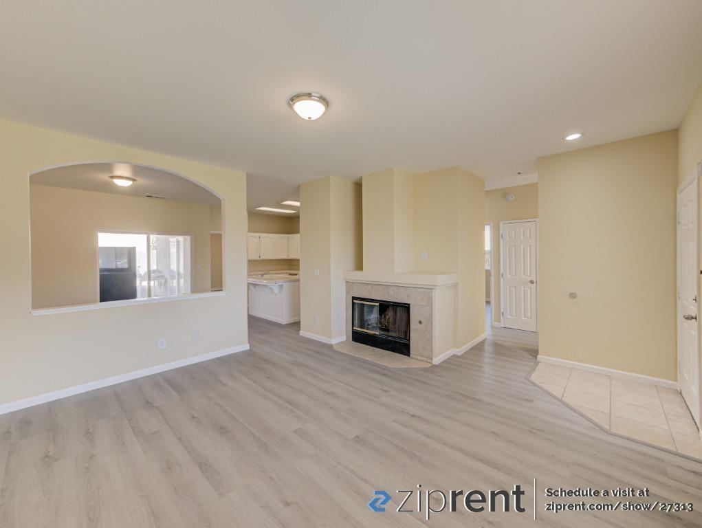 922 Village Dr #922 - Photo 3 of 21