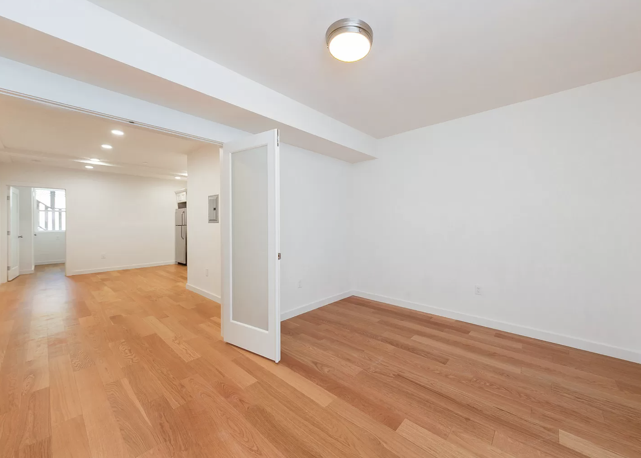 857 Vallejo St #C - Photo 3 of 11