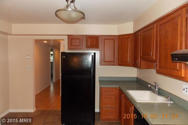 2 Mullingar Ct #101 - Photo 2 of 15