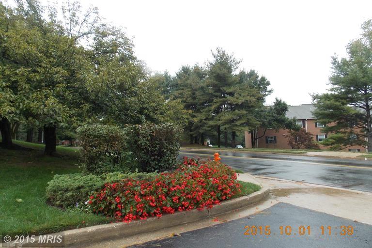 2 Mullingar Ct #101 - Photo 3 of 15