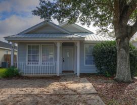 706 Crystal Wells Ct N - Photo 1 of 1