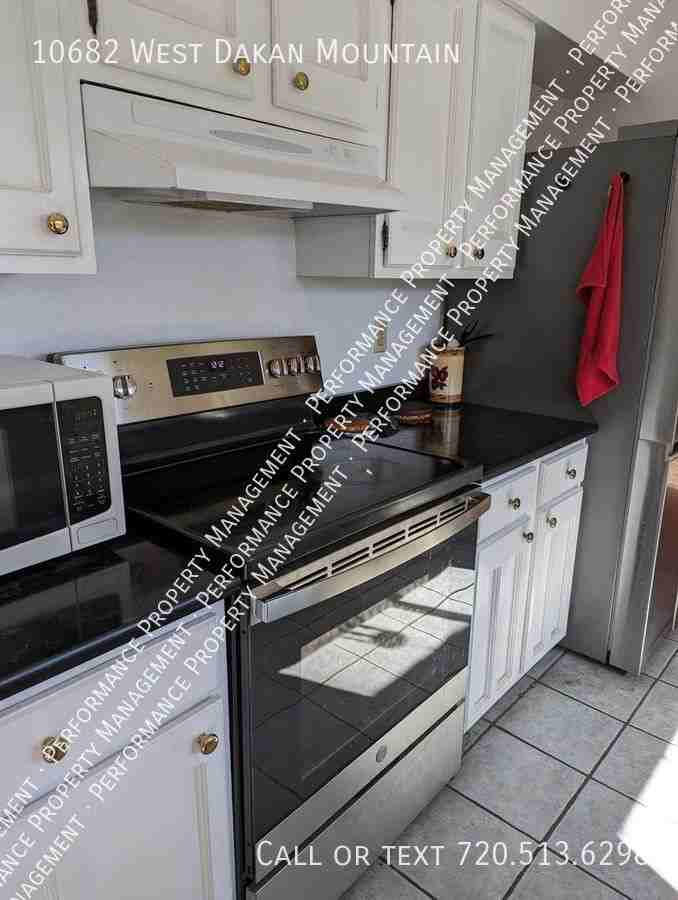 10682 W Dakan Mtn - Photo 3 of 30