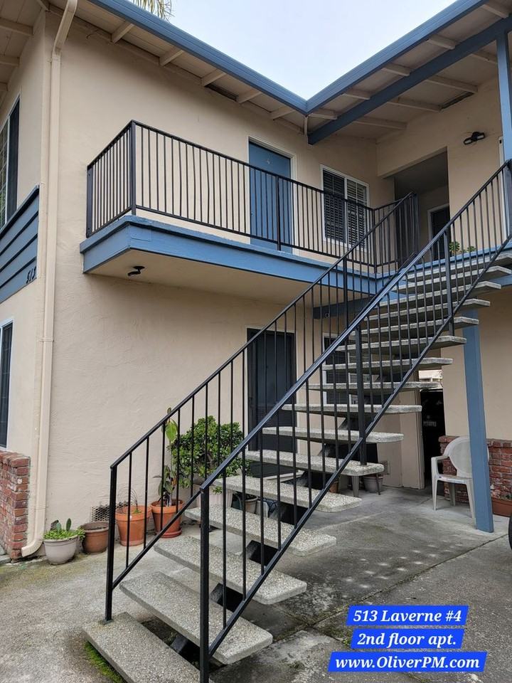 513 Laverne Ave - Photo 3 of 17
