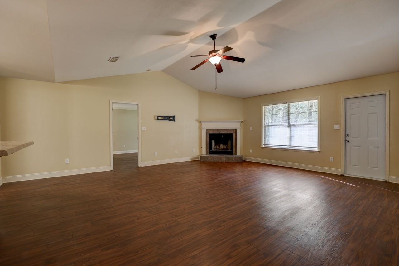 27908 Turkey Branch Dr - Photo 5 of 17