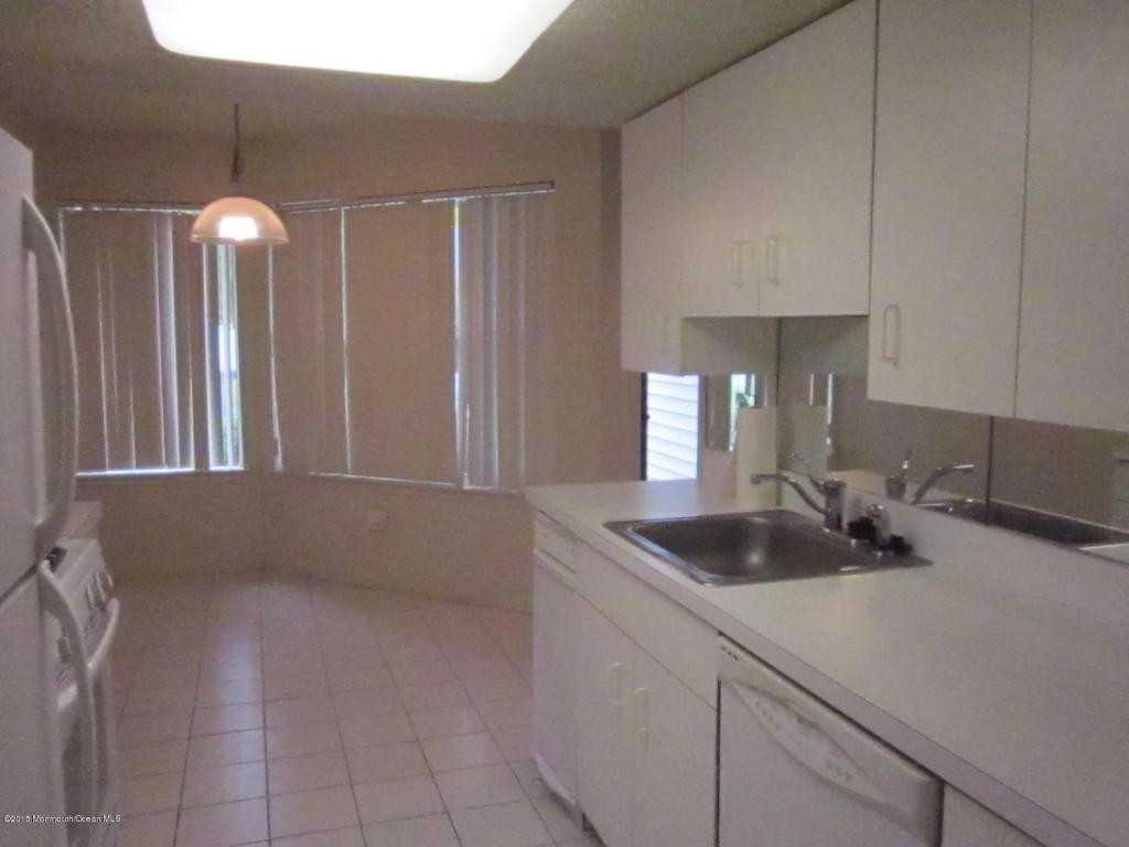 114 Sunnymede St - Photo 3 of 4