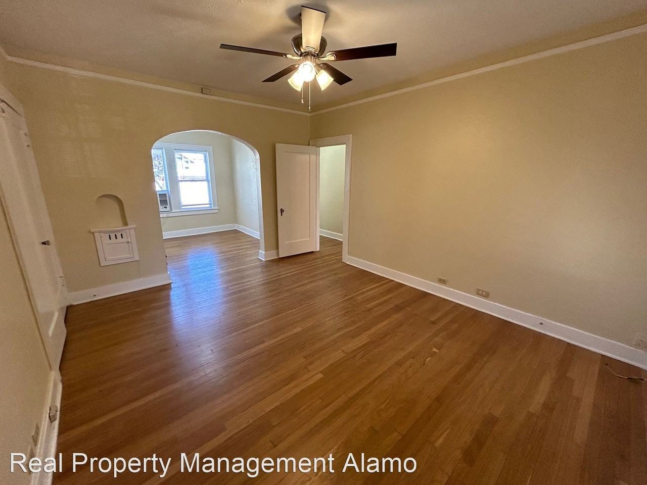 127 W. Craig Pl - Photo 2 of 14