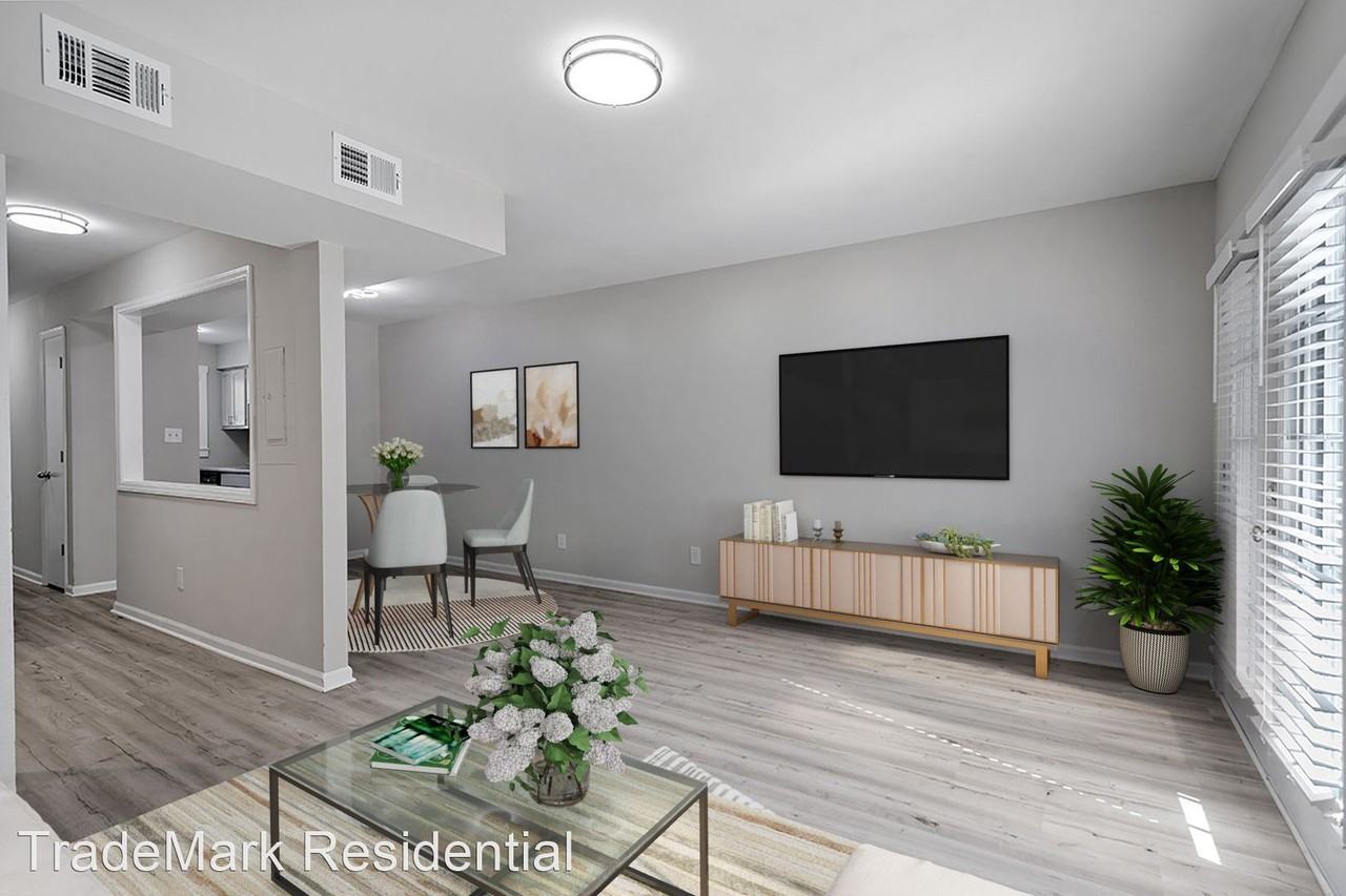 705 Moore Street - Photo 2 of 10