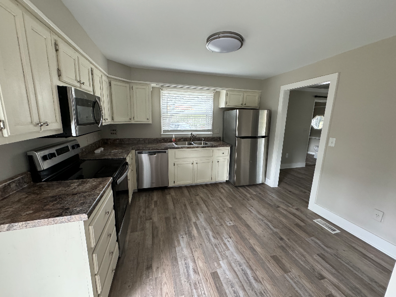 4239 Norcross Rd - Photo 4 of 16