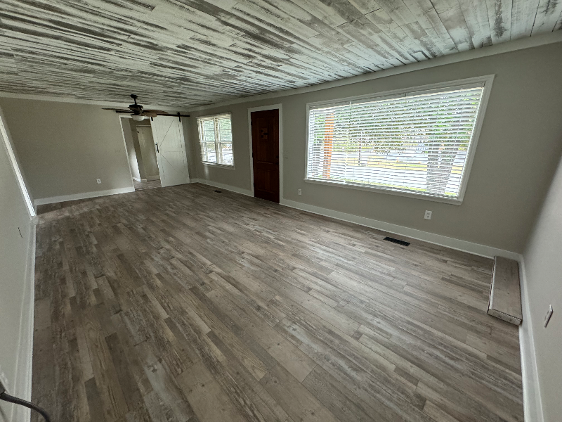 4239 Norcross Rd - Photo 7 of 16