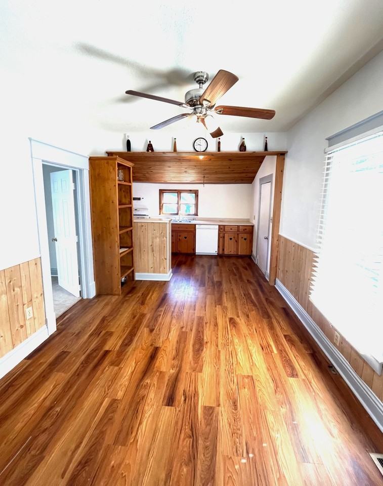 809 Isley Blvd #NA - Photo 2 of 18