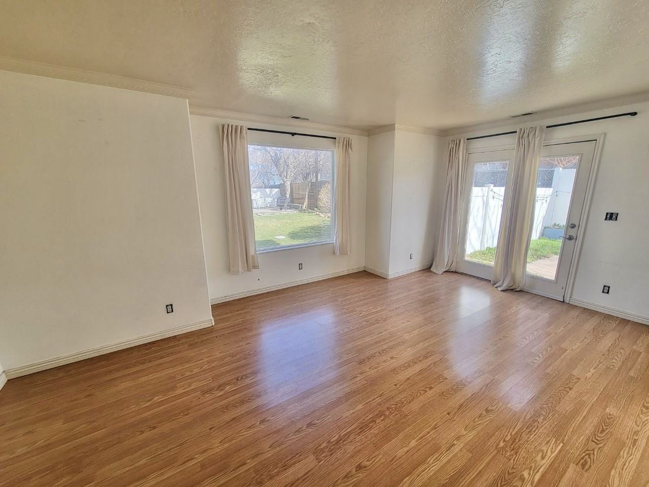 260 N Bliss Ct #260 - Photo 4 of 18