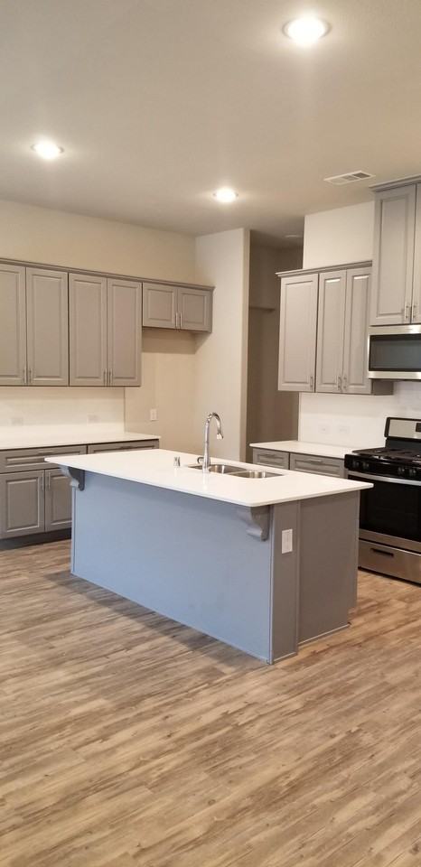 2221 Epitome Ave #2221 - Photo 6 of 25