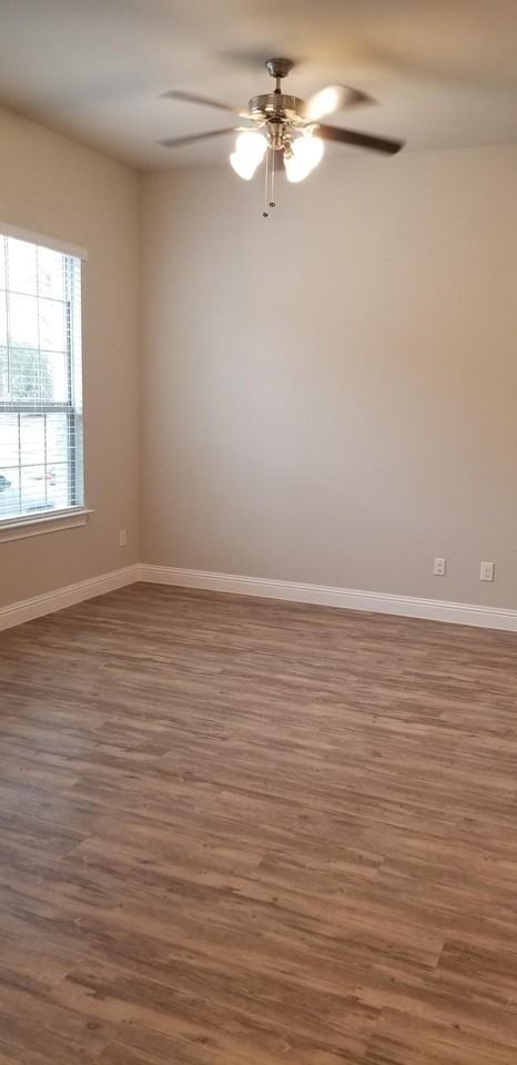 2221 Epitome Ave #2221 - Photo 4 of 25