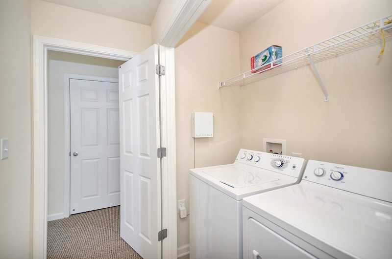 190 Yellowstone Dr #101B - Photo 5 of 17