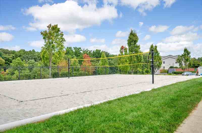 190 Yellowstone Dr #101B - Photo 7 of 17