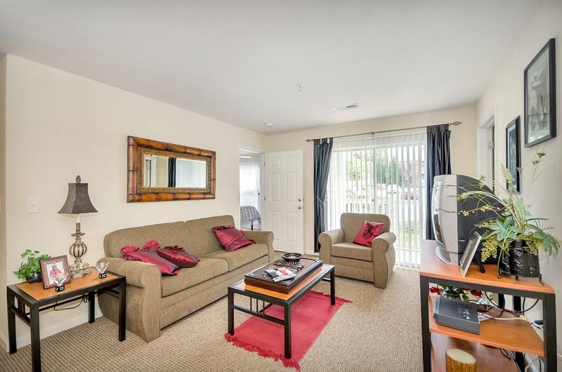 190 Yellowstone Dr #101A - Photo 2 of 17