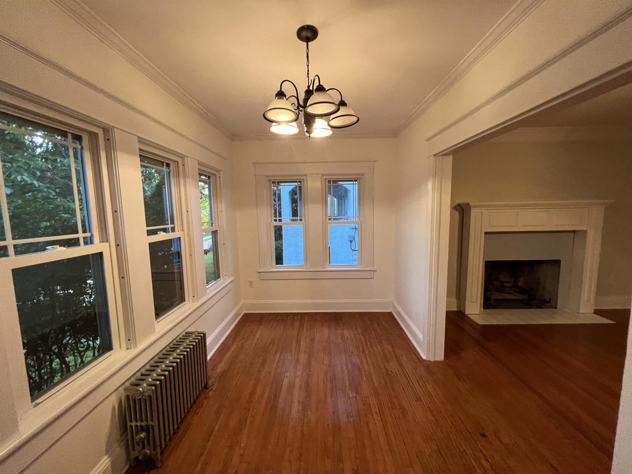 519 School St #1 - Photo 4 of 46