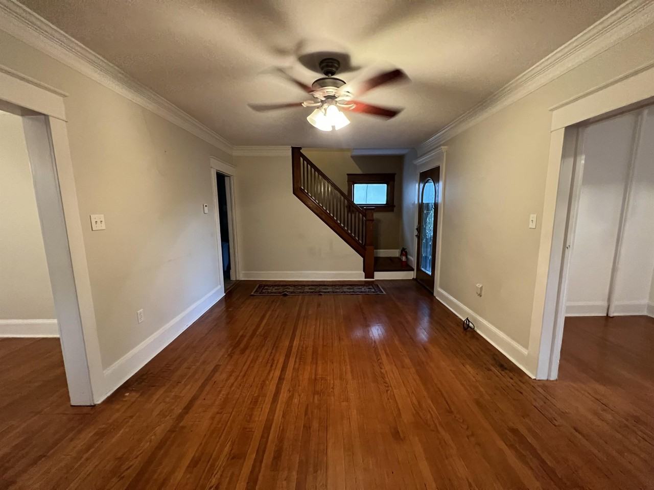 519 School St #1 - Photo 5 of 46