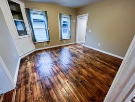 411 W Buffalo St #3 - Photo 1 of 1