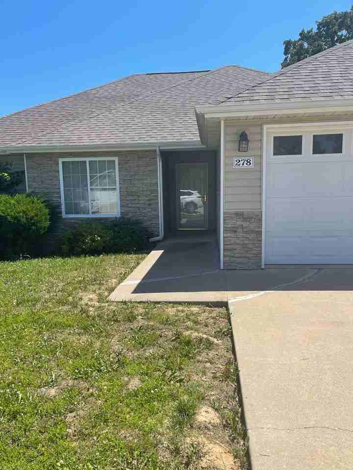 278 Settlers Pass - Photo 2 of 40