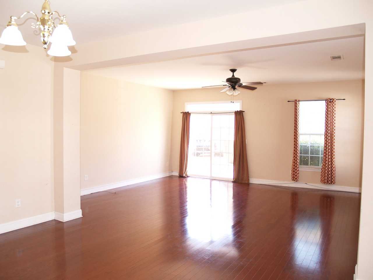 142 Silverspring Pl #A - Photo 7 of 19