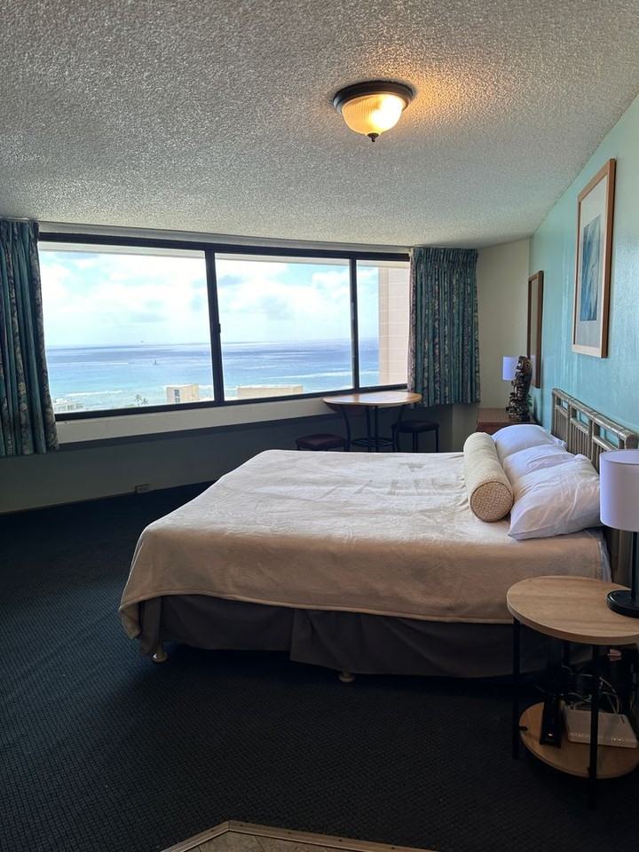 1700 Ala Moana Blvd #2904 - Photo 3 of 7