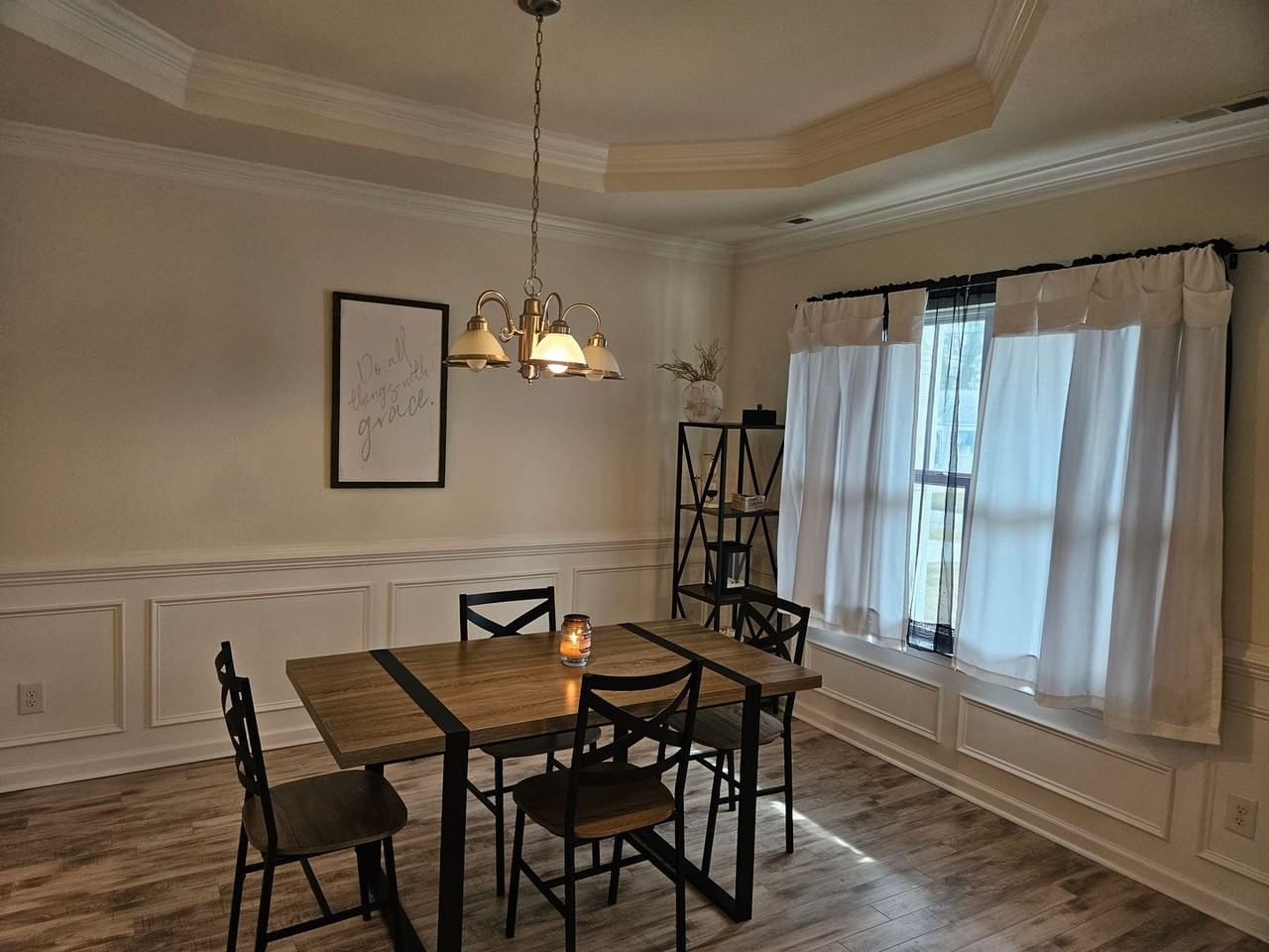 124 Mapleshade Ave - Photo 4 of 24