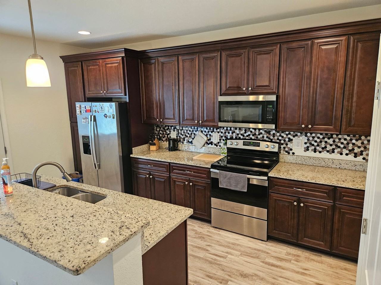 124 Mapleshade Ave - Photo 6 of 24