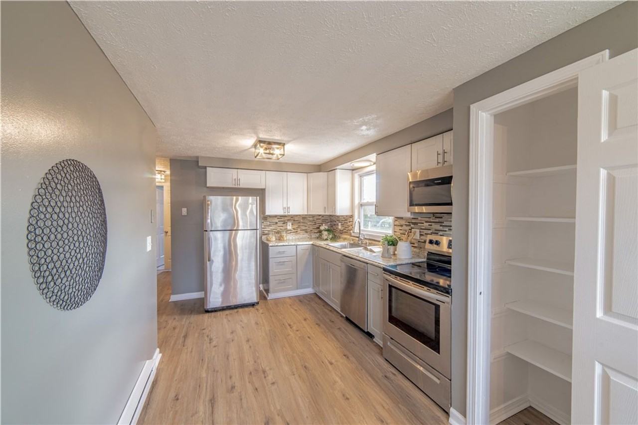 338 E Henrietta Rd - Photo 3 of 16