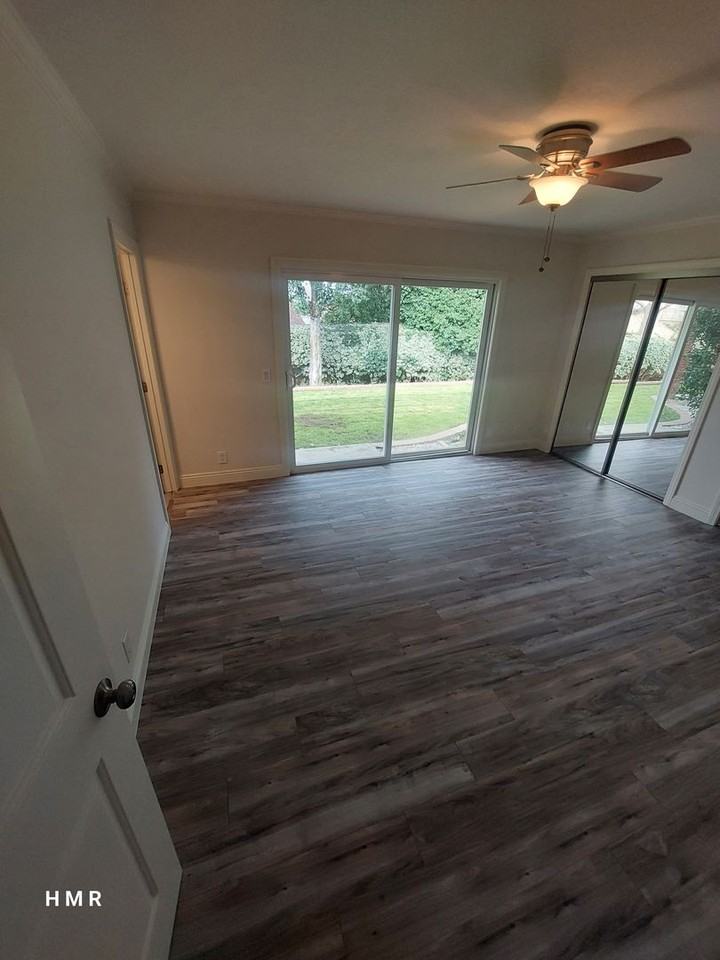 4333 Aliso Cir - Photo 3 of 36
