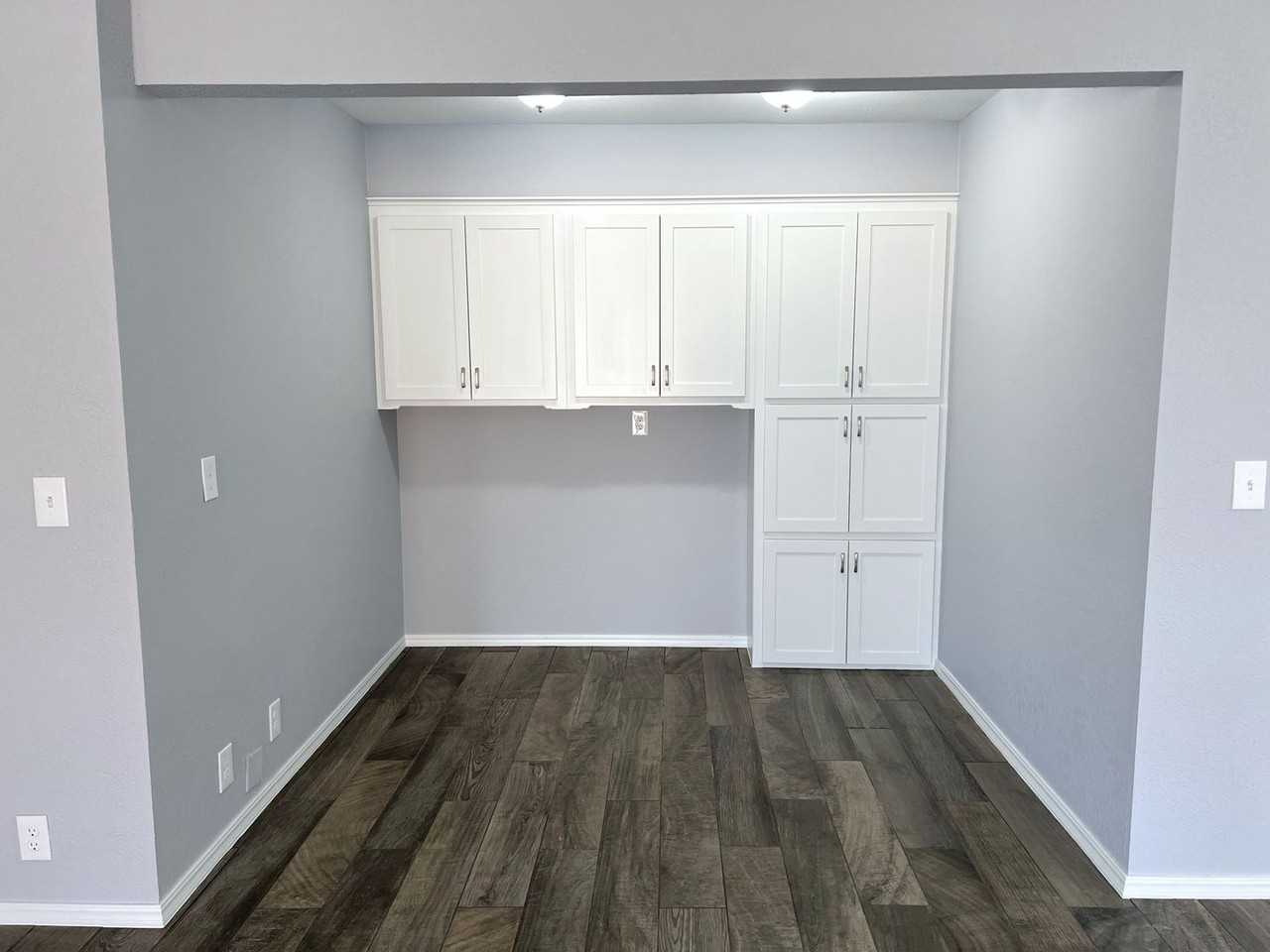12400 Doons Dr - Photo 7 of 21