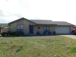 featured image of 2906 Kendall Ave