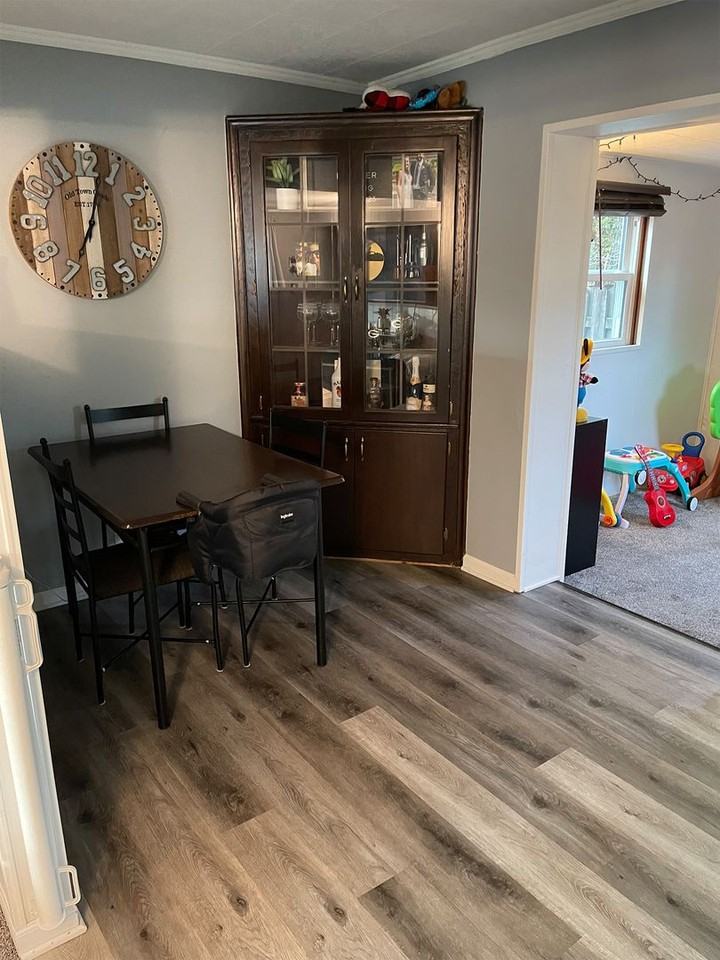 1823 N Union St - Photo 4 of 14