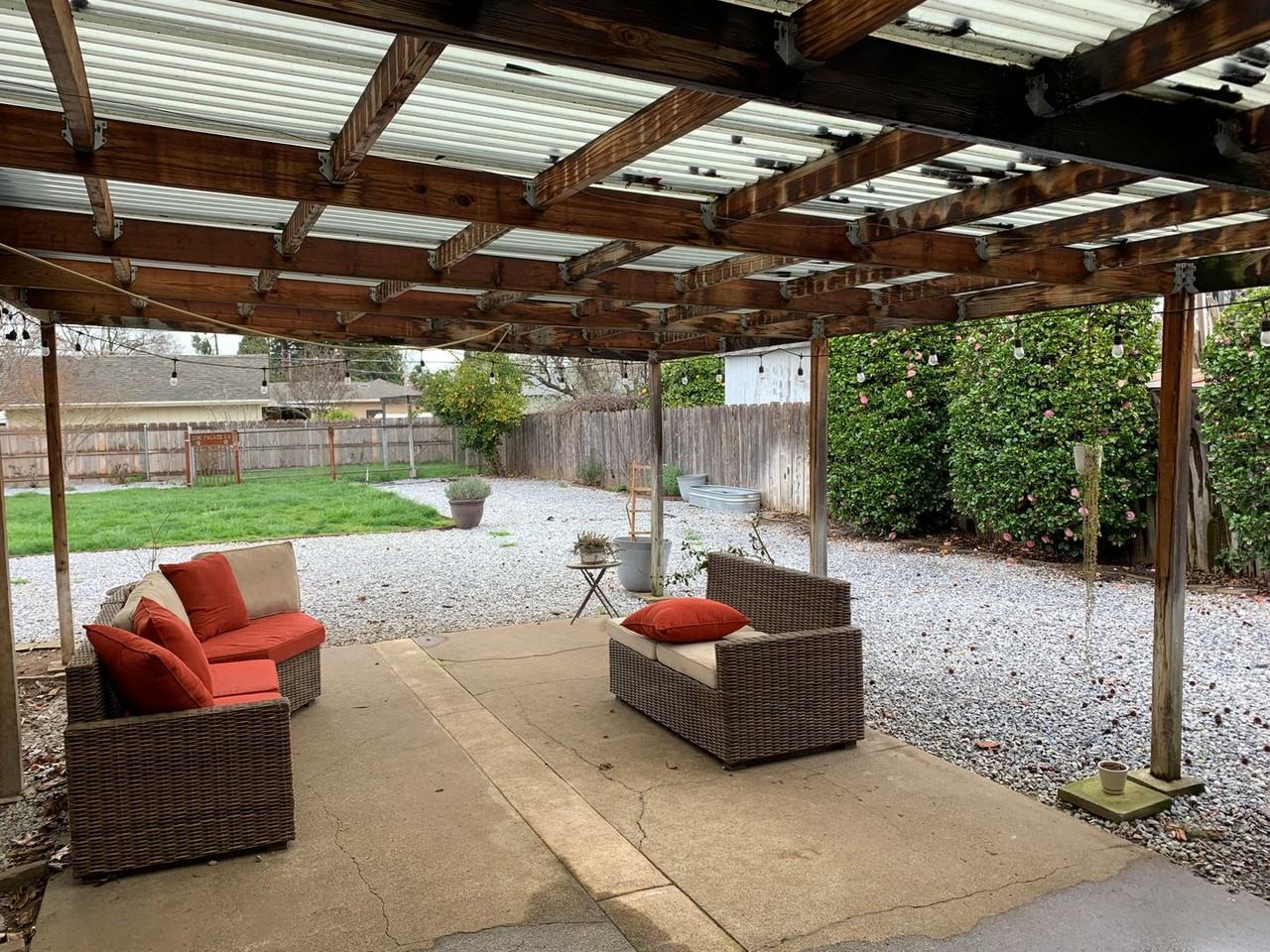 570 El Reno Dr - Photo 2 of 25