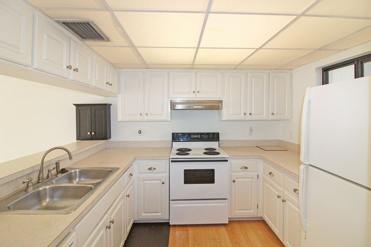 1144 Bird Bay Way - Photo 3 of 10