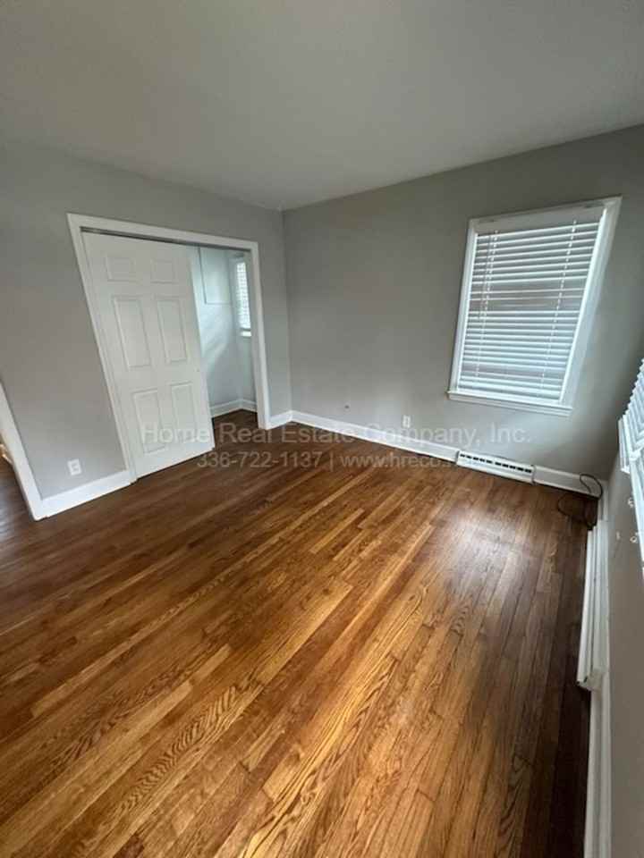 637639 Laurel (Drawer 1 606) Apartments 637 Laurel St, Winston