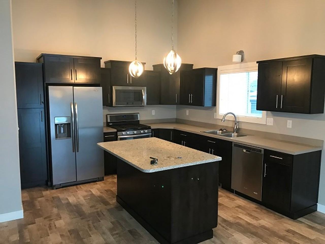 2602 6th St W - Photo 2 of 18