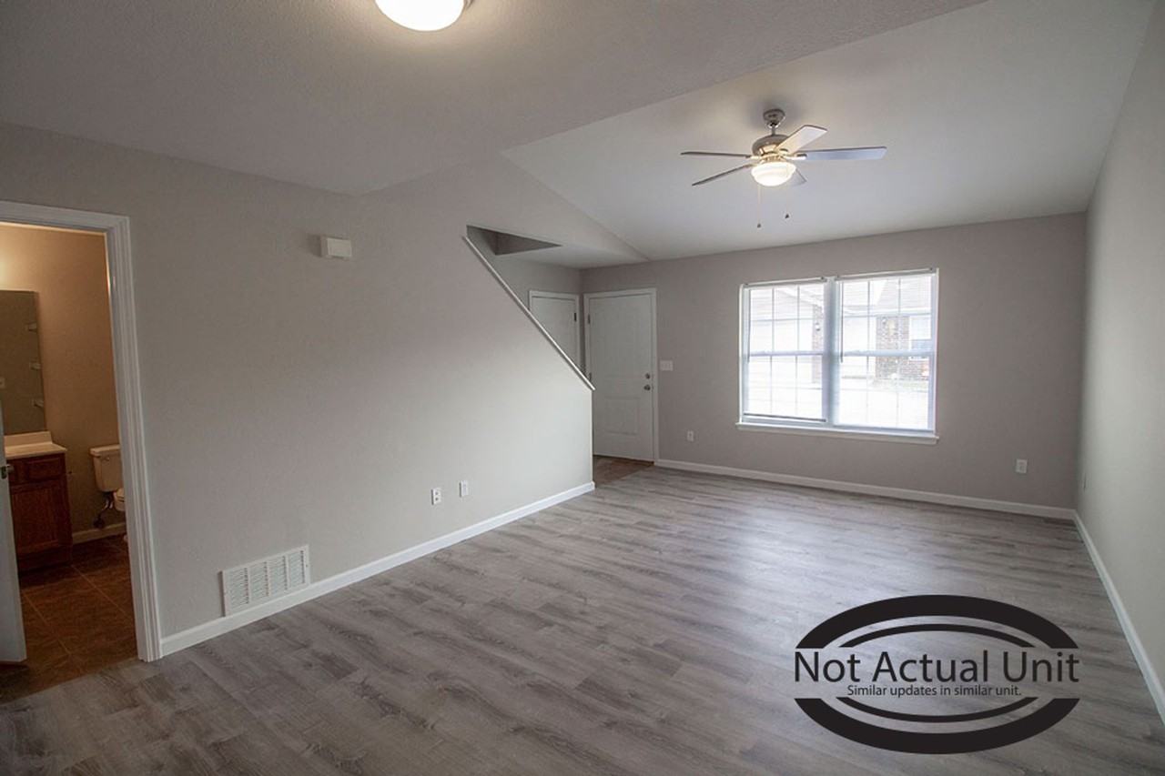 1419 Bodie Dr - Photo 5 of 32