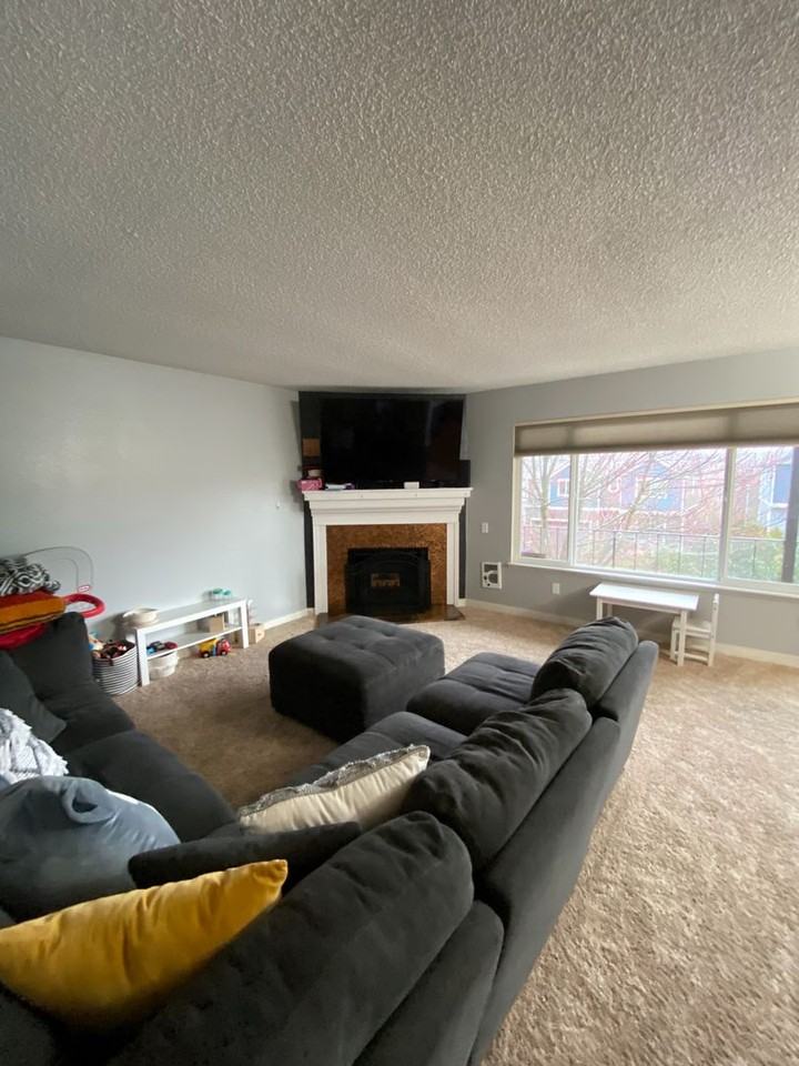 17430 Ambaum Blvd S #2 - Photo 7 of 12