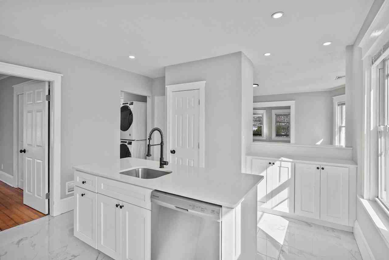 460 Eaton St #1 - Photo 7 of 30
